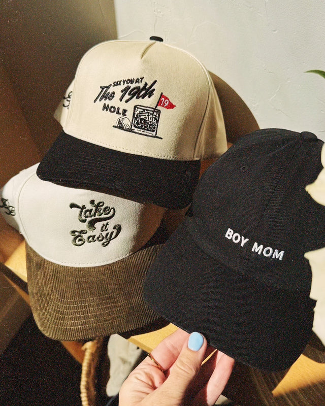 19th Hole | Cream & Black